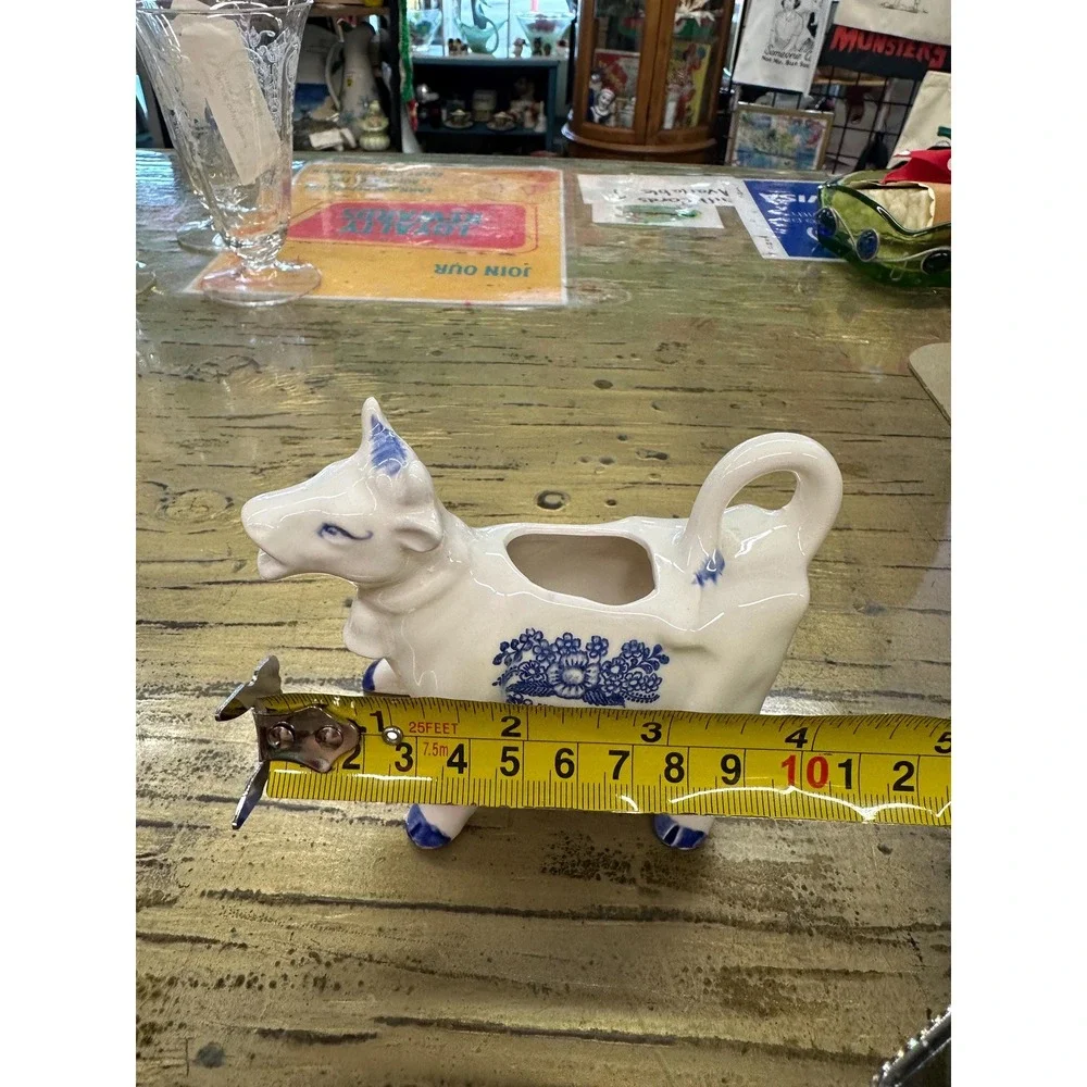 Vintage Hershey Park Souvenir Cow Creamer